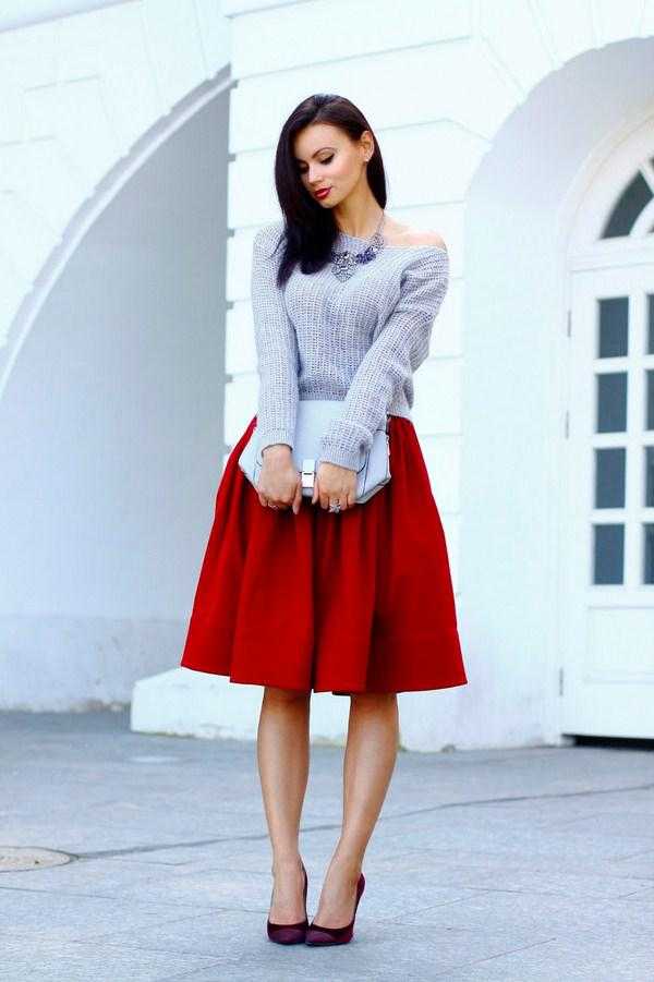 С чем носить красную юбку-карандаш: советы стилиста