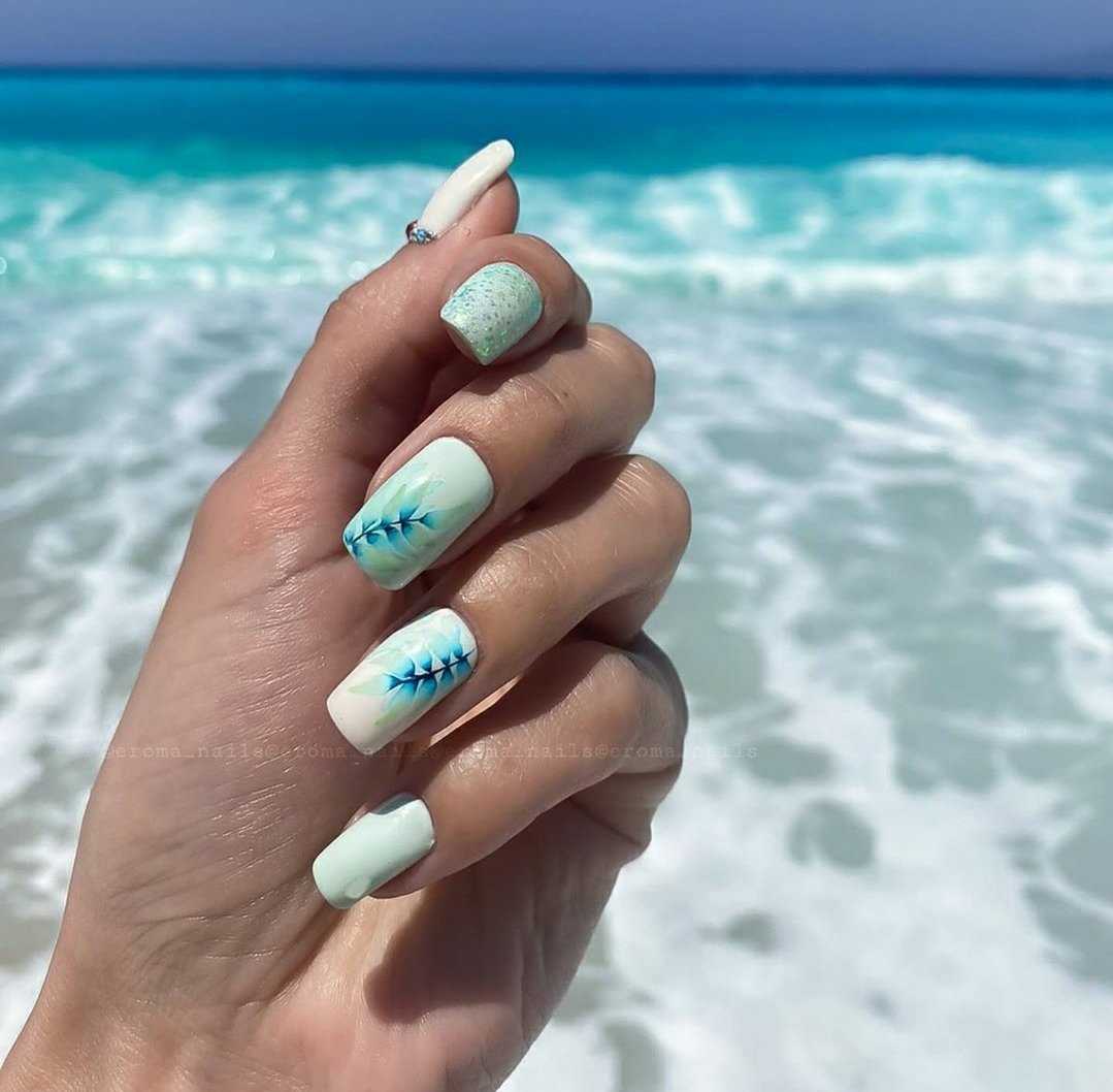 дизайн ногтей с морем