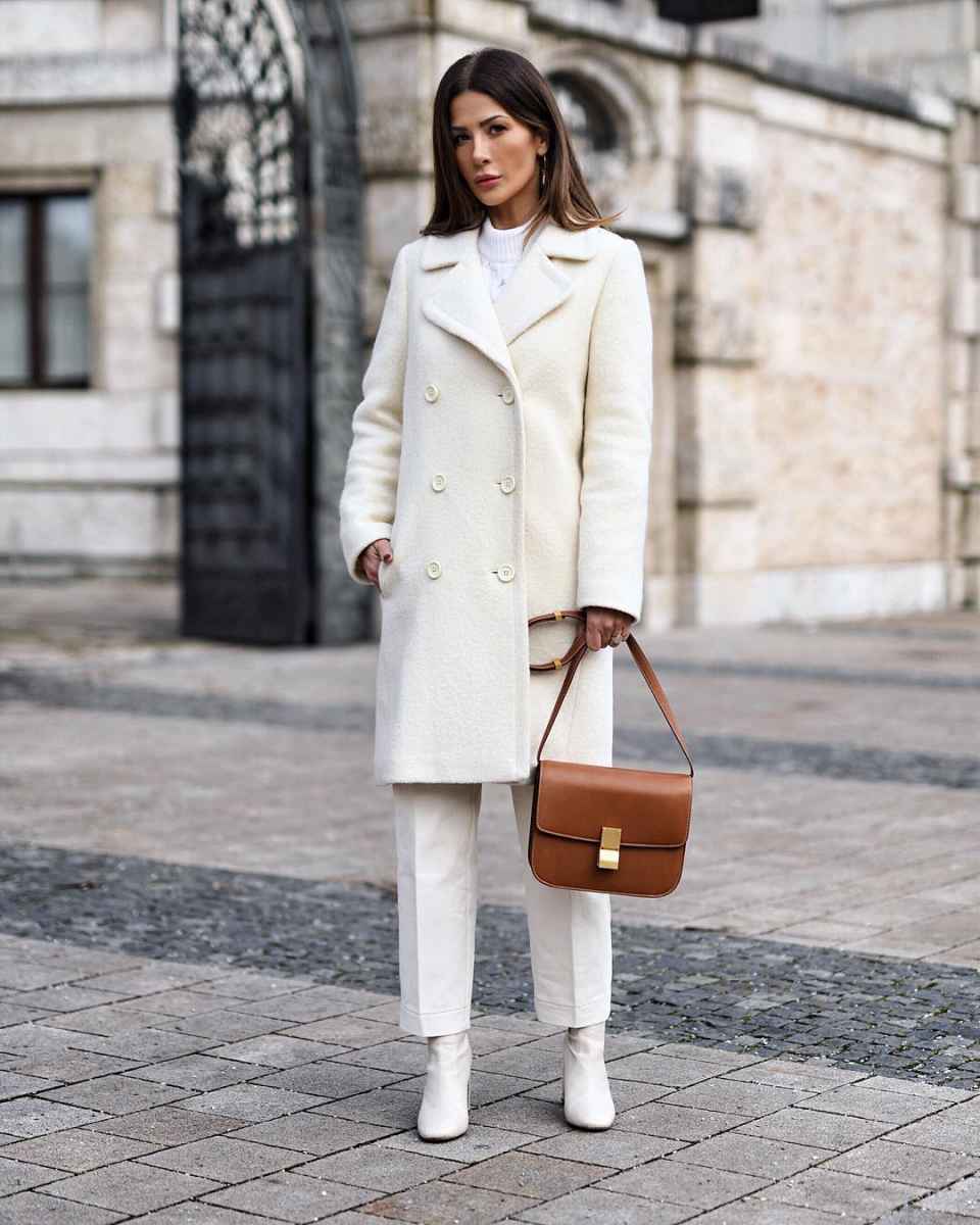 С чем носить пальто весной 2020 года - стильные женские образы