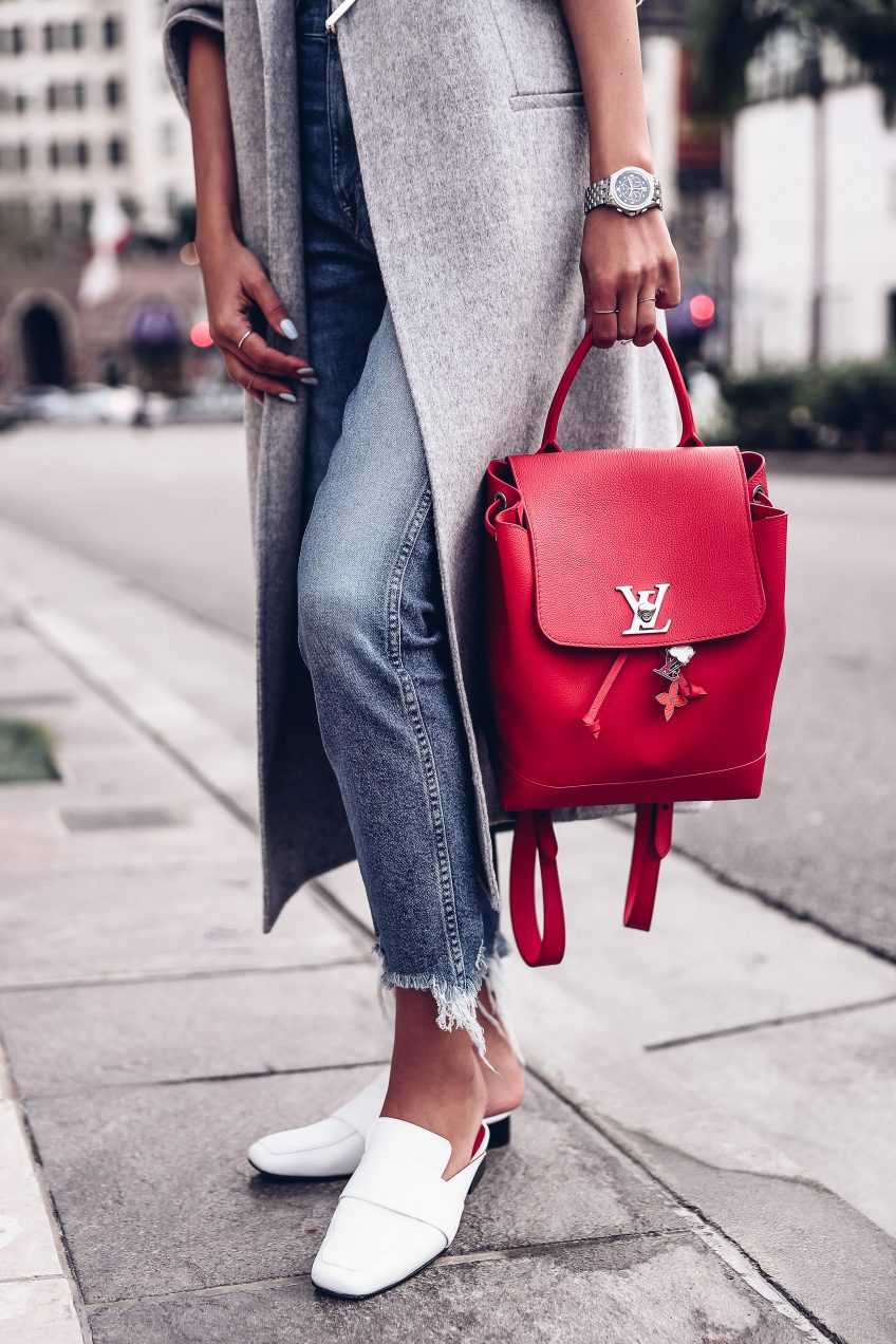 Образы с красной сумкой